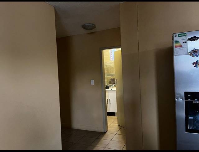 3 BEDROOM APARTMENT FOR SALE IN SILVERTON